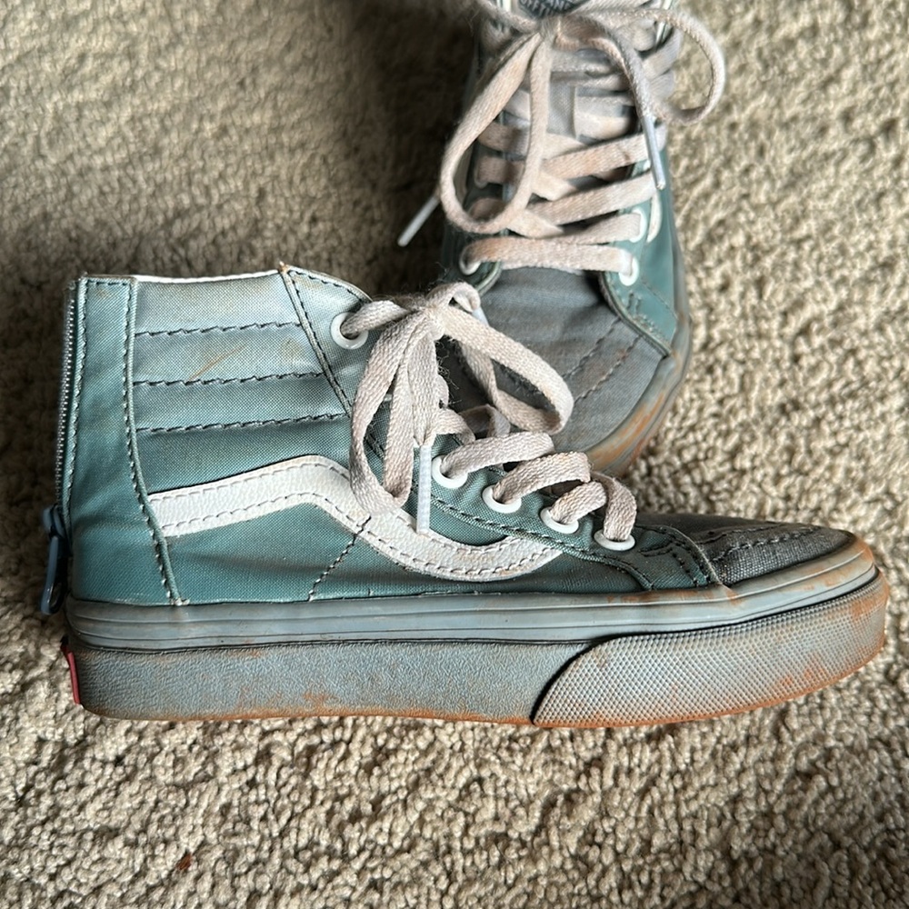 Hi top old skol Vans. Gray and white. Size 11. Red clay dirt can be washed off. - Picture 8 of 8